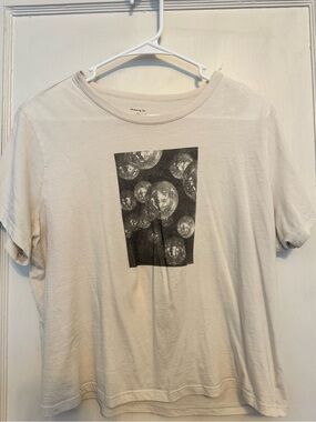 Abercrombie & Fitch Cream Graphic Tee with Black Print